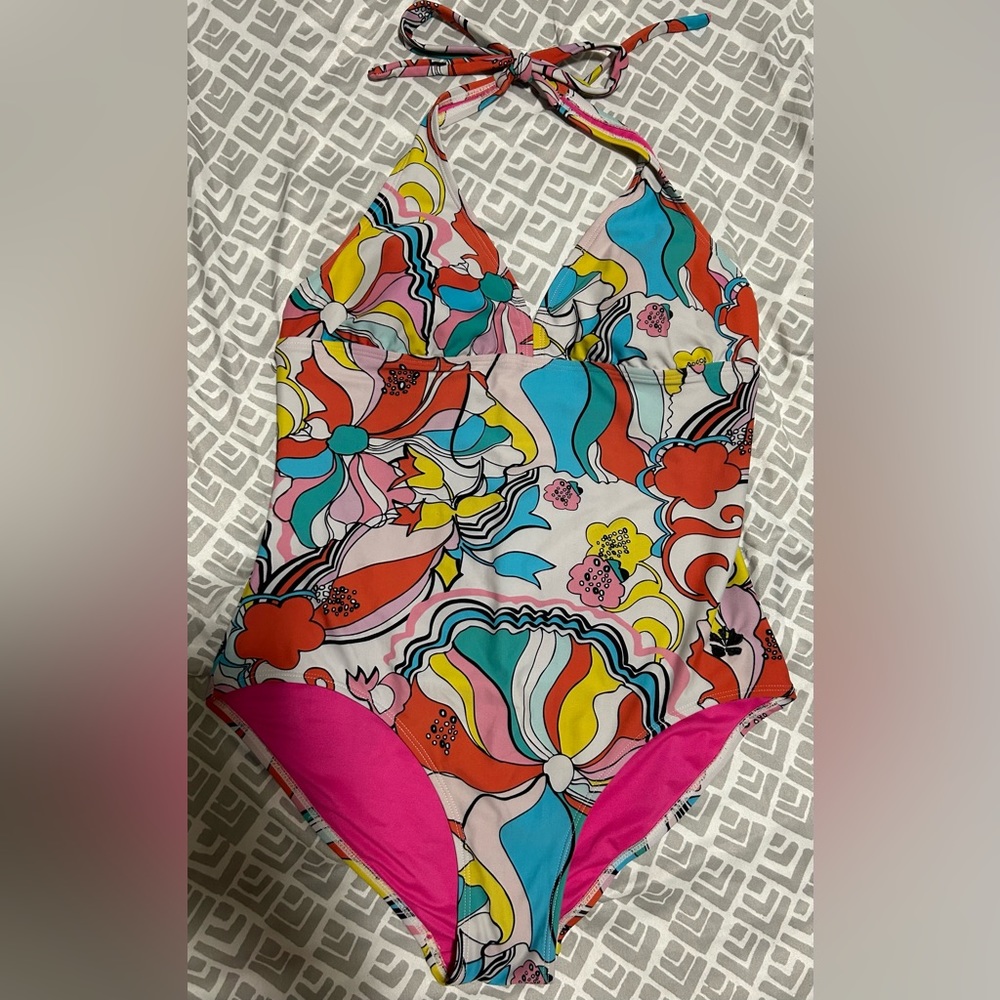 💰2/$10 used Hapari mixed color swimsuit-size m/l